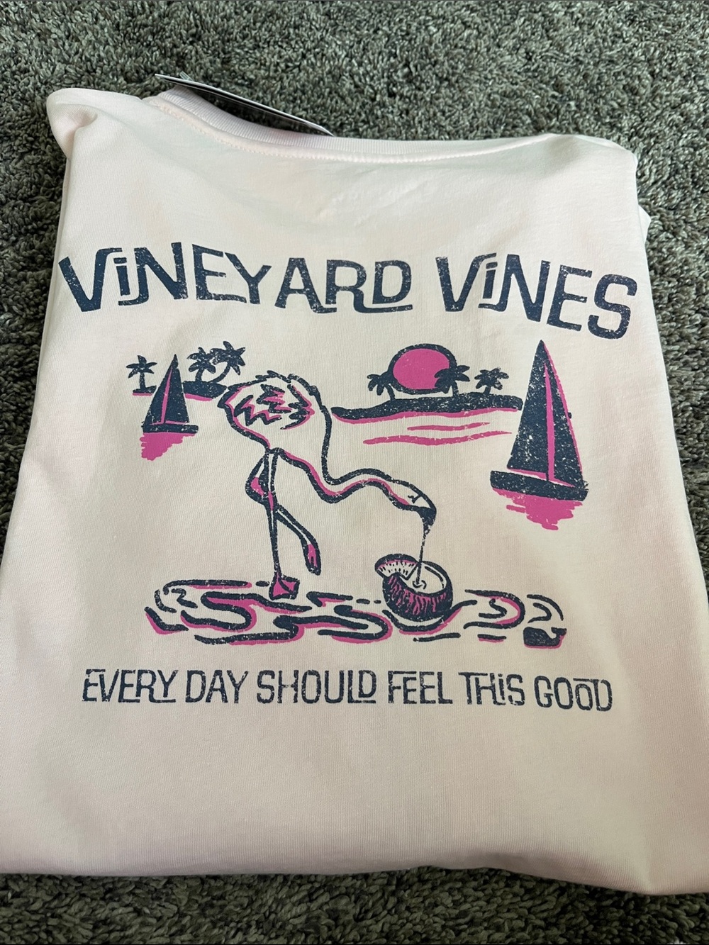 Vineyard Vines Light Pink Flamingo & Sailboat Graphic Tee. New. Outlet. XL women